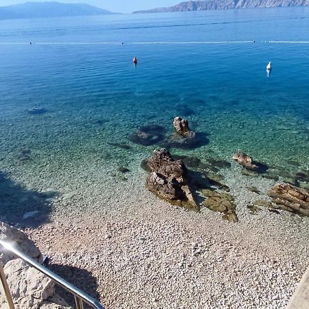 Apartments Maricic 200 Meters From The Beach 诺维·维诺多尔斯基 外观 照片