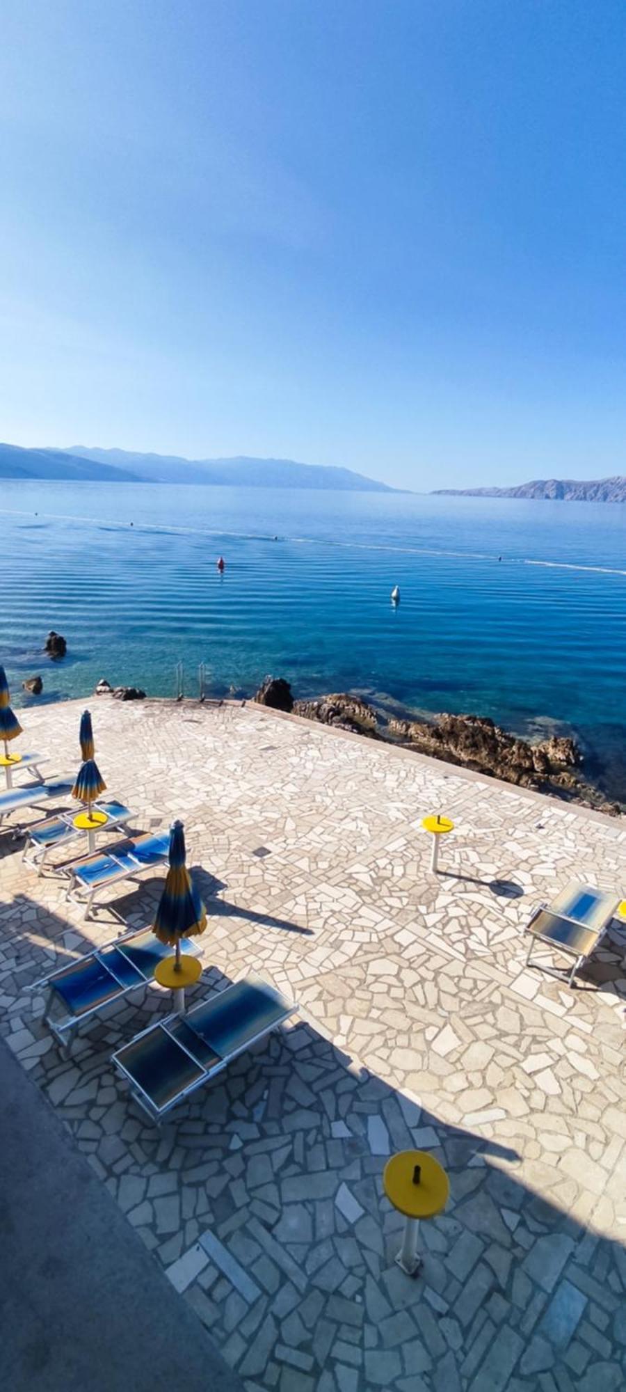 Apartments Maricic 200 Meters From The Beach 诺维·维诺多尔斯基 外观 照片