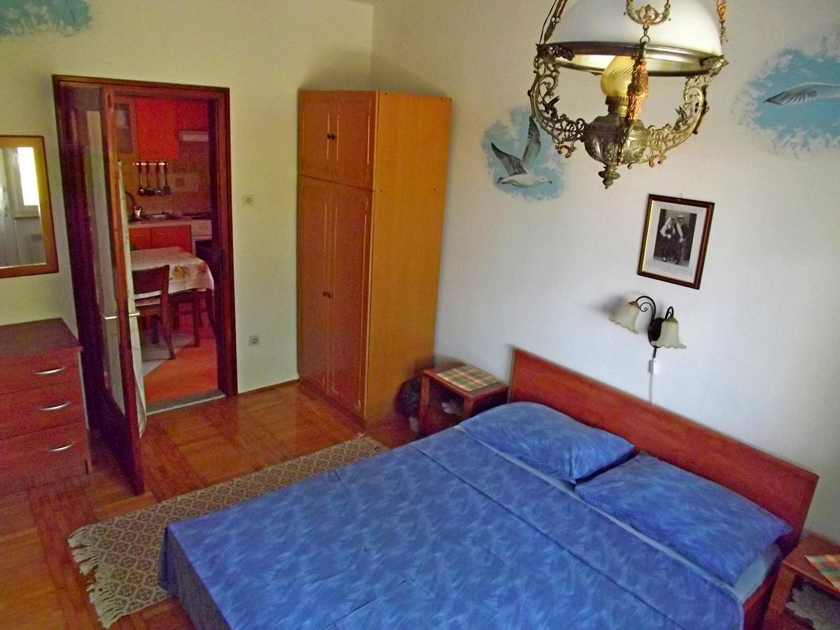 Apartments Maricic 200 Meters From The Beach 诺维·维诺多尔斯基 外观 照片